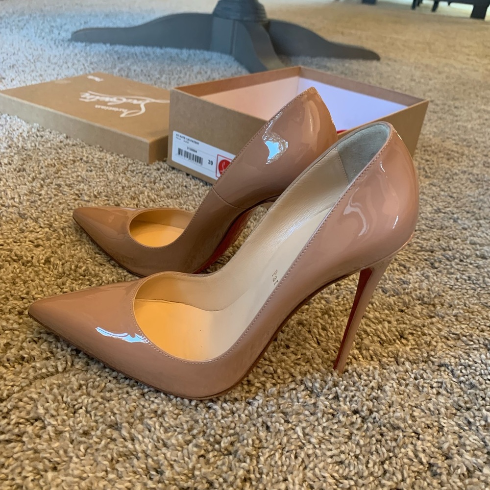 Christian Louboutin “So Kate” 120 patent heels